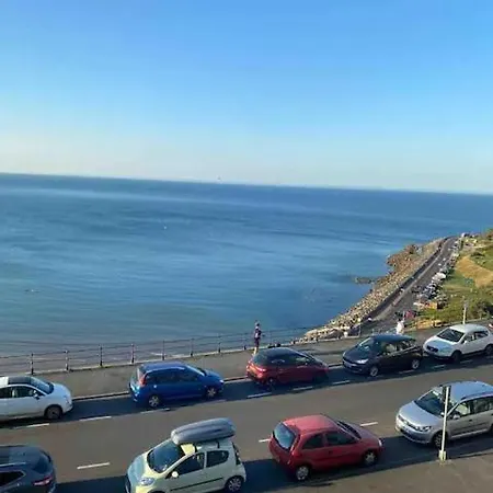 Apartment Stunning Sea View 2 Bedroom Flat In