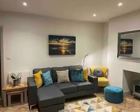 Stunning Sea View 2 Bedroom Flat In *