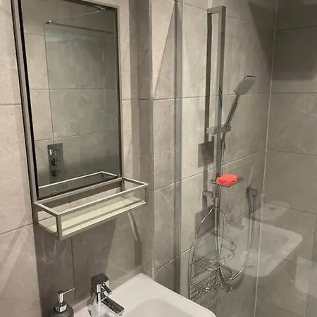 Stunning Sea View 2 Bedroom Flat In