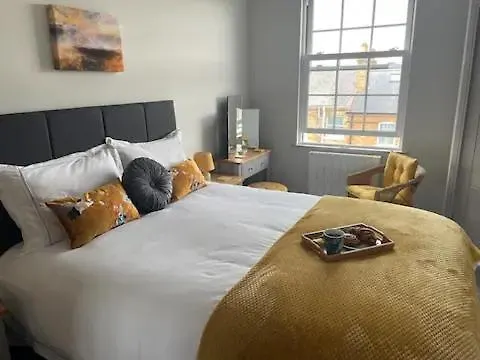 Lägenhet Stunning Sea View 2 Bedroom Flat In