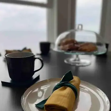 アパート Stunning Sea View 2 Bedroom Flat In スカーバラ